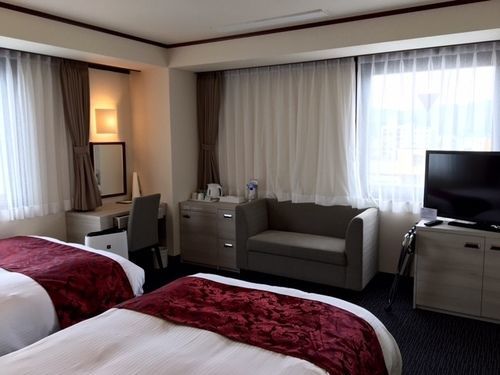 โรงแรม โฮเต็ล มนเทอโรซ่า